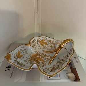 Ardalt Lenwile Porcelain serving dish